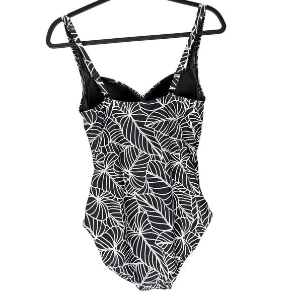 NIPTUCK Swimwear Joanna One Piece Multi-fit Cup Sz 8 Black & White Tropical Leaf - Picture 3 of 9